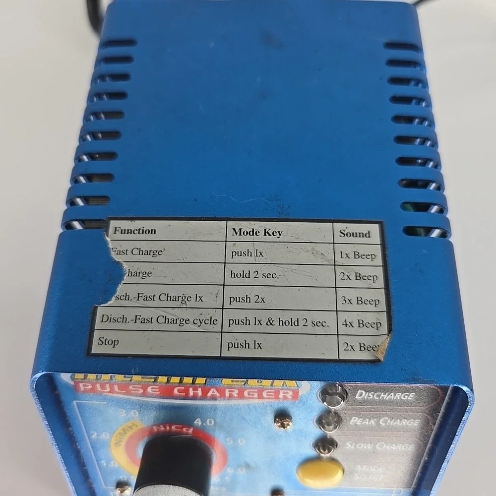 Duratrax IntelliPeak Pulse Charger NiMh‎ NiCd Peak Slow Discharge RC